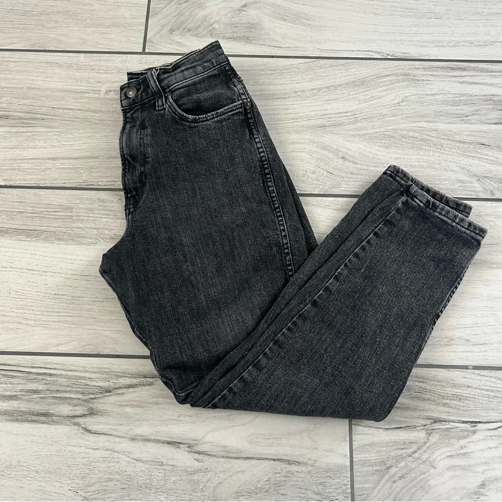 Arizona Jean Company Women's Dark Gray Skinny Jeans - Picture 2 of 4